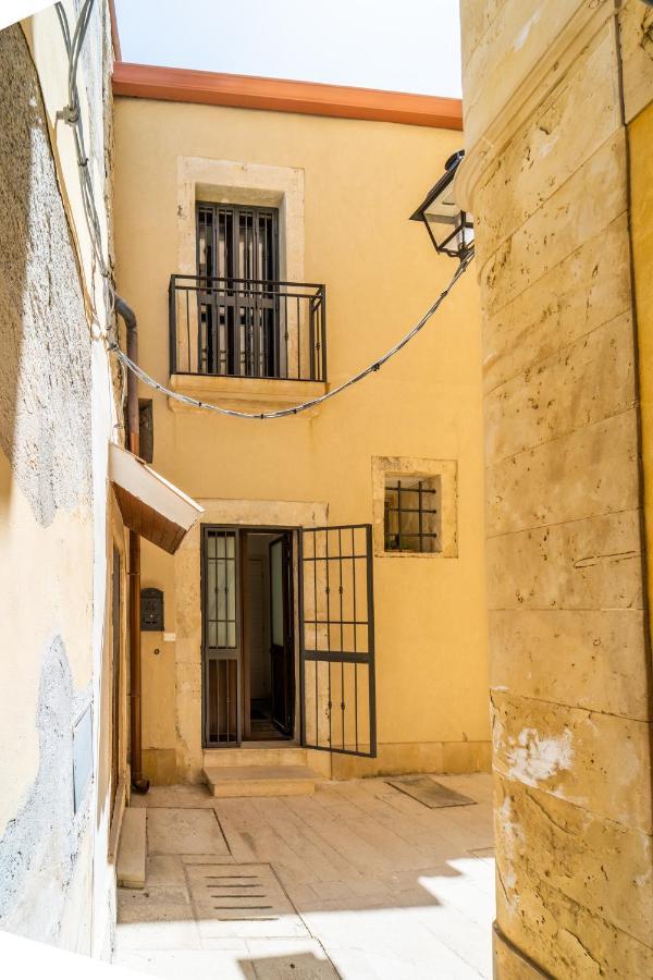 Casa Borbonica Cozy Apartment In Ortigia Ground Floor Syracuse Exteriér fotografie